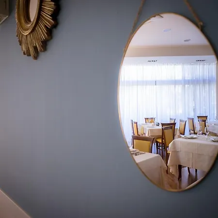Hotel Select