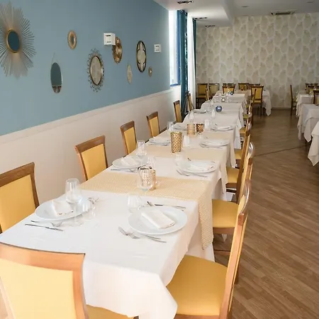 Select Hotel