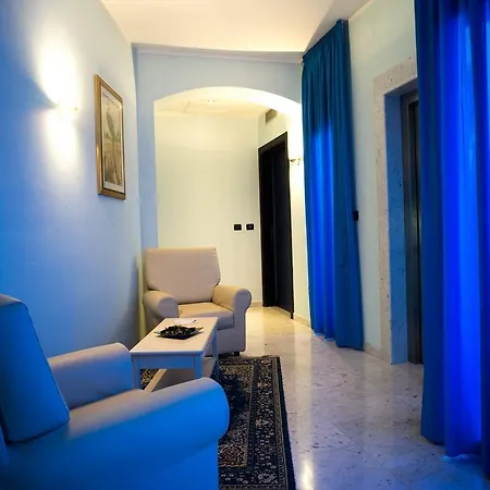 Select Ξενοδοχείο 4*