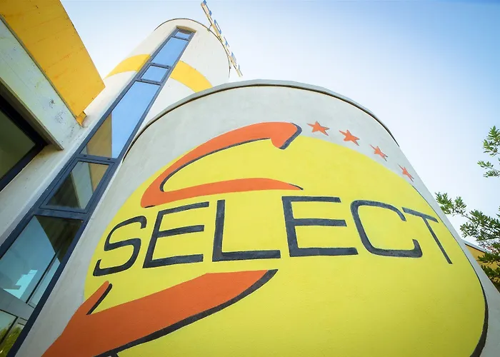 Select Ξενοδοχείο 4*