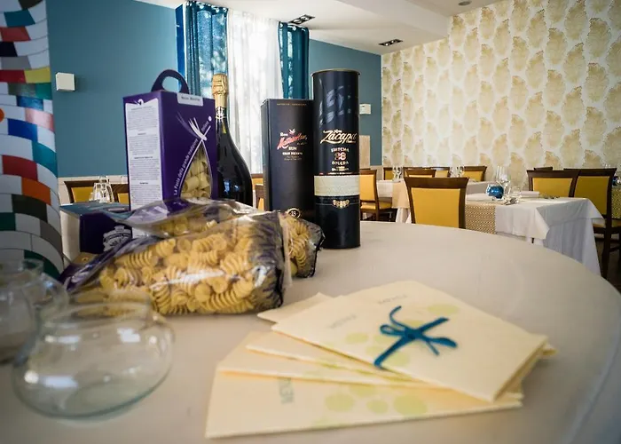 Select Ξενοδοχείο